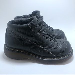 90s Dr. Martens Wingtip Flower Size 9